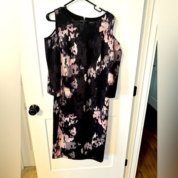 WOMENS OPEN SHOULDER DRESS - Picture 1 of 6